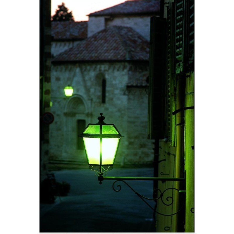 Lanterna Fiorentina zincata in ferro forgiato sporgenza cm 85